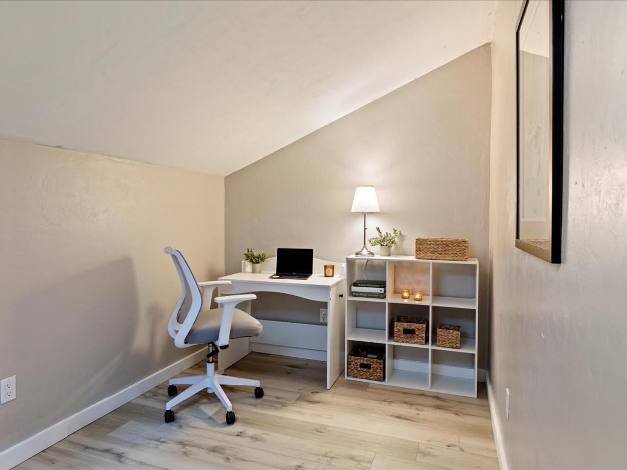 Artist'S Tower Townhome Just Renovated W Loft Ґейнсвілл Екстер'єр фото